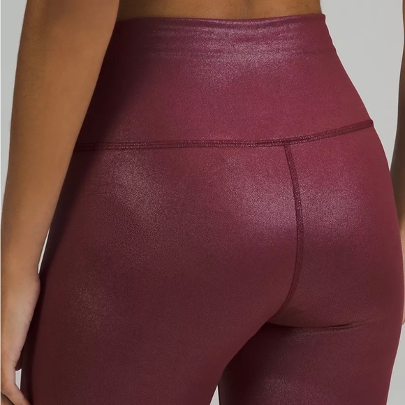 Lululemon Wunder Train HR
Tight 25" *Foil Size 8 - Picture 6 of 13